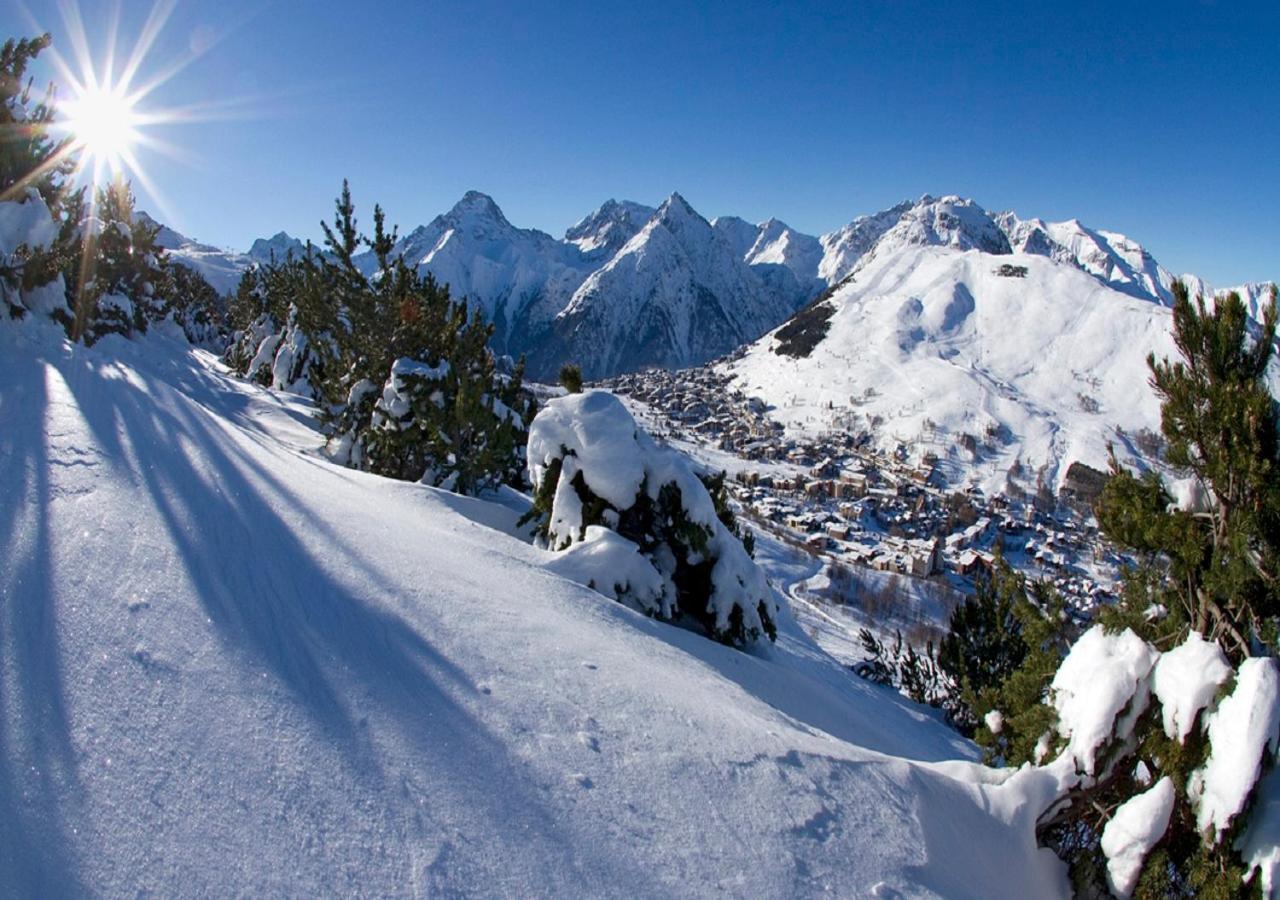 Sunweb - Les Chalets Grizzly Les Deux Alpes Eksteriør bilde